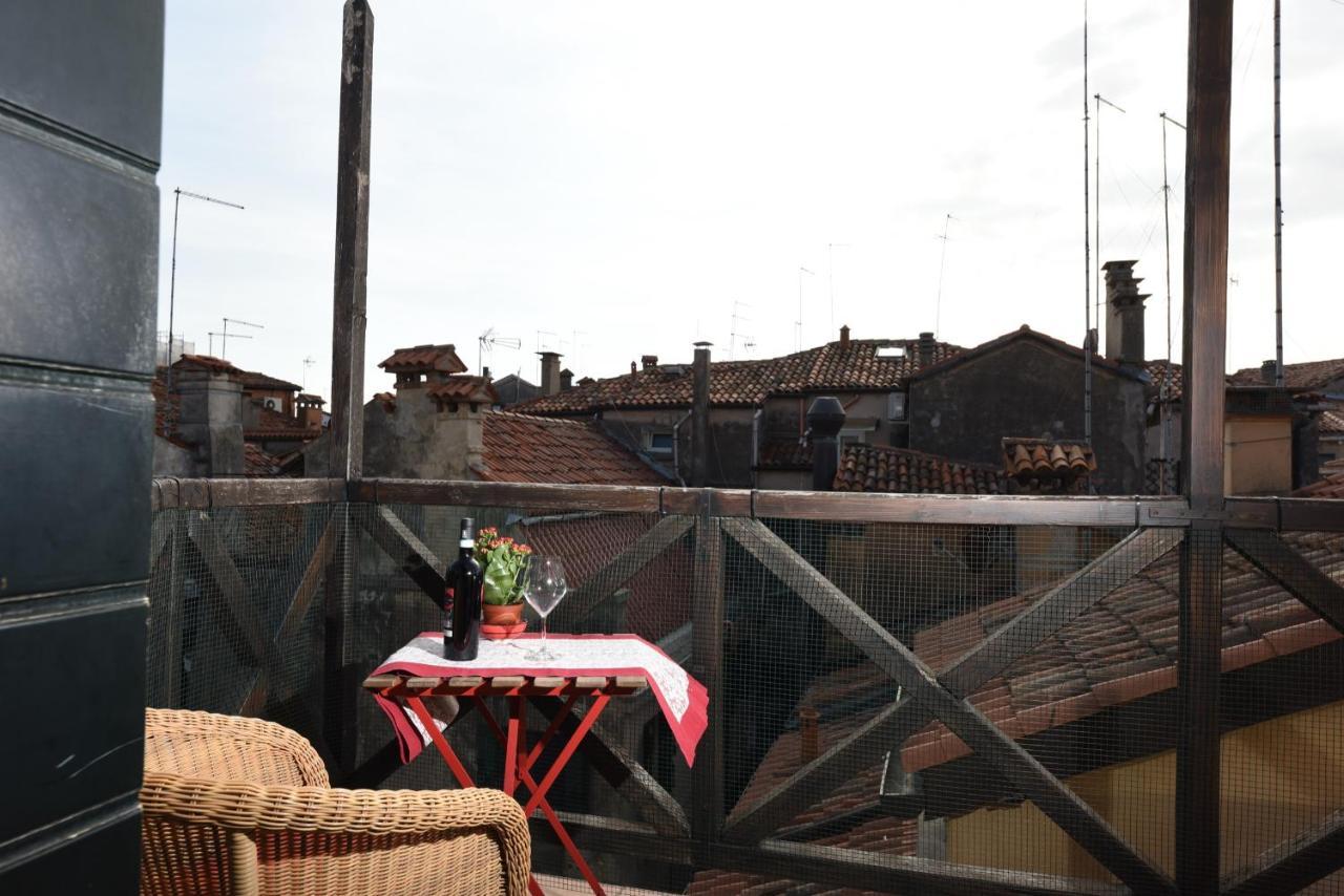 Bellissima Casa Vicino Biennale Grande Terrazza ! Daire Venedik Dış mekan fotoğraf
